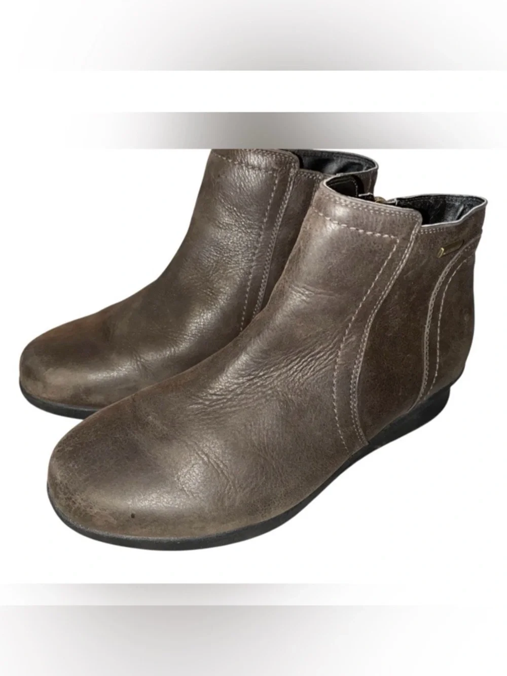 ARAVON Fairlee ankle boots leather waterproof shoes Women's size 9.5